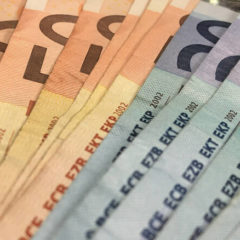 Πληρωμές σχεδόν 2 δισ. ευρώ από e-ΕΦΚΑ, ΔΥΠΑ, ΟΠΕΚΑ, ποιοι πάνε… ταμείο μέχρι το τέλος της εβδομάδας