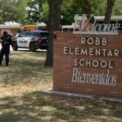 Σφαγή στο Τέξας: Νεκροί 19 μαθητές και δύο ενήλικοι