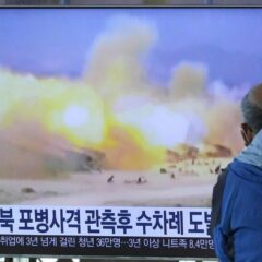 Βόρεια Κορέα: Αυξάνει την ένταση στη περιοχή – 130 βολές του πυροβολικού κοντά στα σύνορα